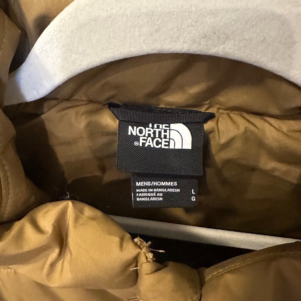 The North Face Men's Tan Insulated Jacket - Picture 3 of 12